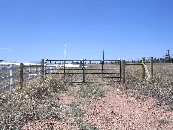 New gate