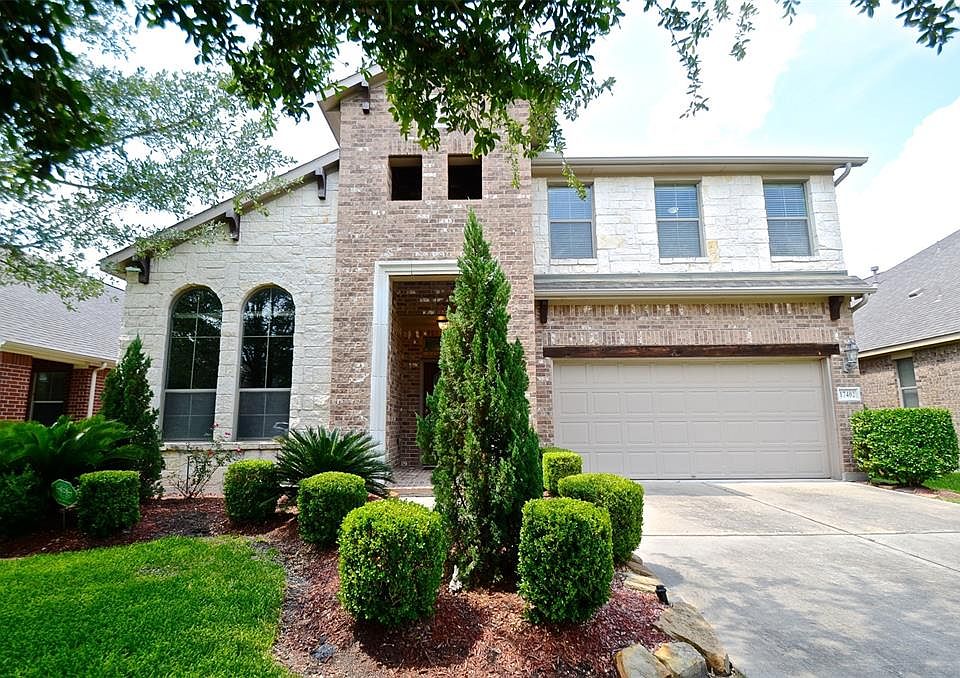 1st image of 17402 Sandalisle Ln
