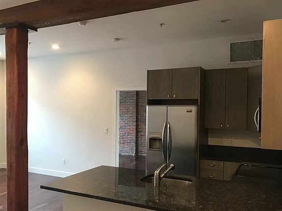 460 Harrison Ave. #323 Boston - South End Unit Photo 4