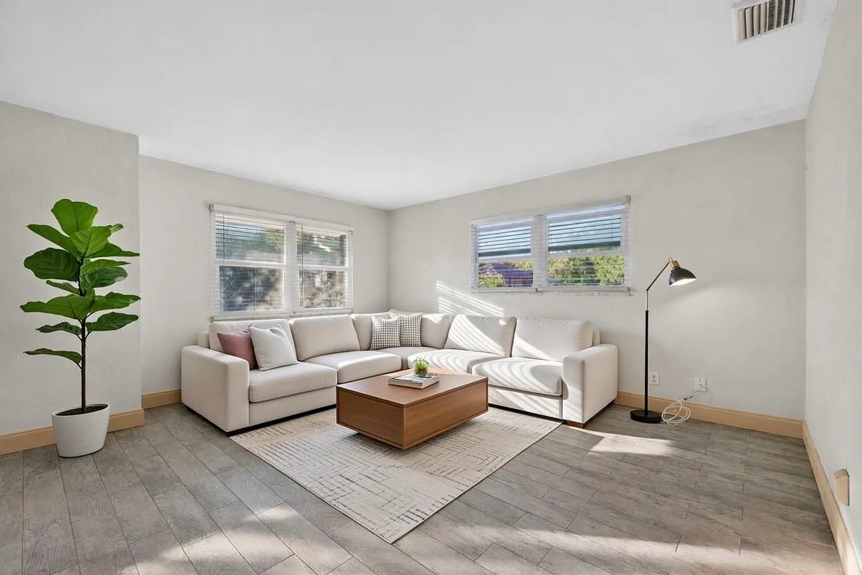 1 bed, 700 sqft, $1,950 — Photo 1