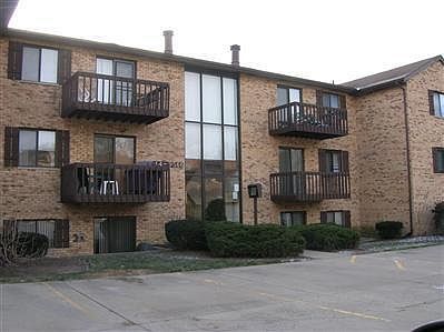 1st image of 9558 Woodland Hills Dr