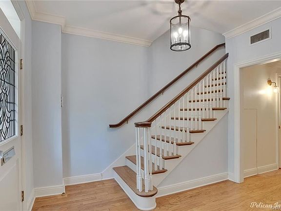 2nd image of 8 Dudley Sq