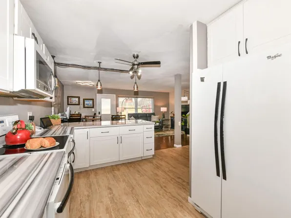 1355 Josephine STREET #F, Waukesha, WI 53186