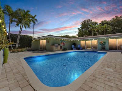 2600 NE 6th Ct, Fort Lauderdale, FL, 33304