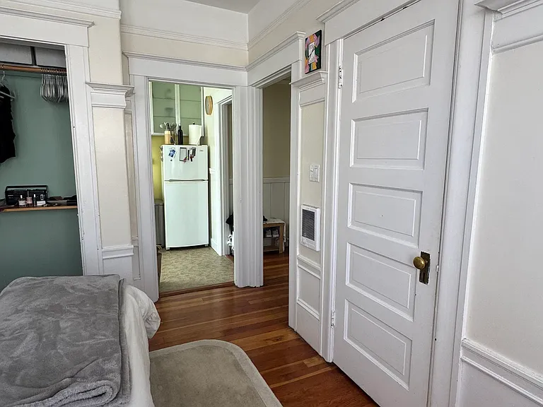 805 Valencia St — Photo 6