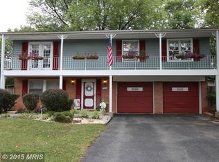 1004 S Culpeper Rd, Sterling, VA 20164