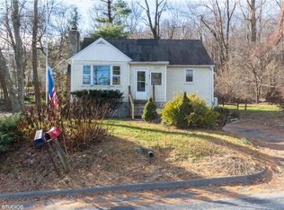 67 Barrett Hill Rd, Carmel, NY 10512