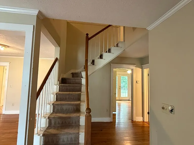 207 Goodman Pl — Photo 29