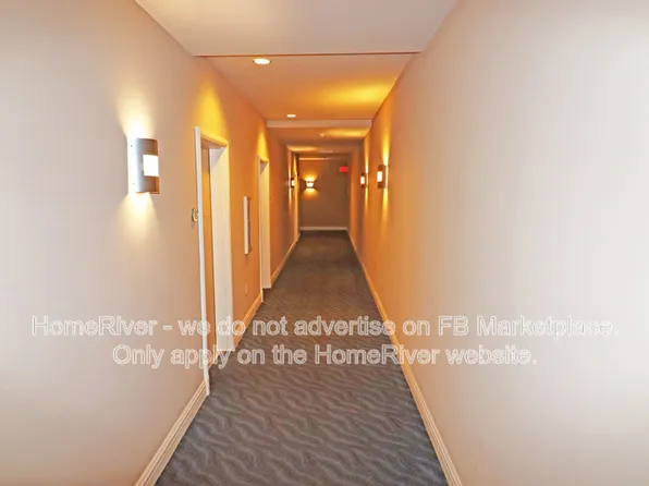 253 NE 2nd St, Miami, FL