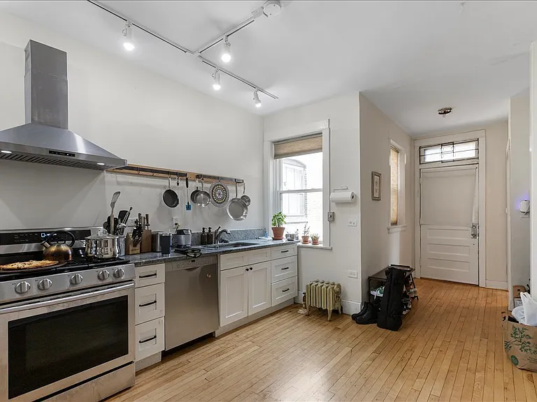 5331 S Cornell Ave #3 — Photo 9