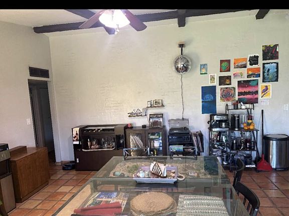 4th image of 2301 E Concorda Dr