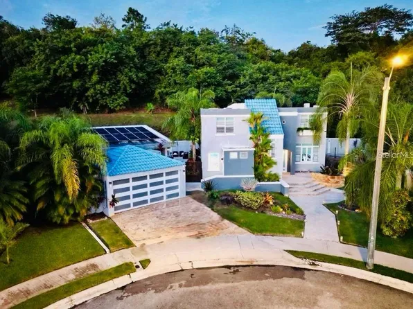 Paisajes Del Lago 27 A St, Luquillo, PR 00773