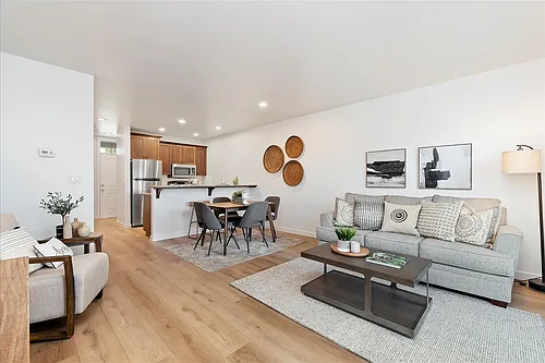 Linder Springs Townhomes Photo 1