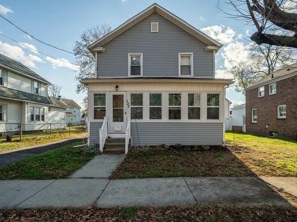 123 Newbury St, Chicopee, MA 01013