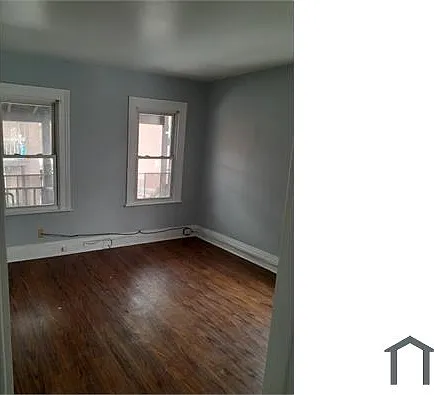 118 1/2 Babcock St #2 — Photo 8