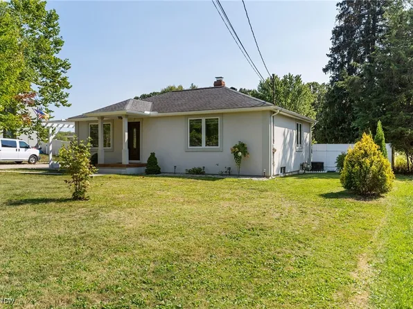 2564 Babcock Rd, Hinckley, OH 44233