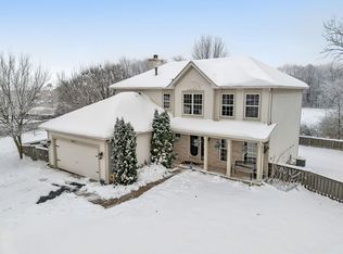 300 Wabena Ct, Minooka, IL 60447