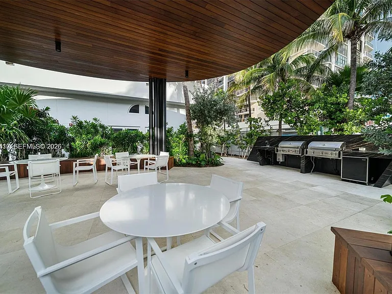 6365 Collins Ave #3602 — Photo 51