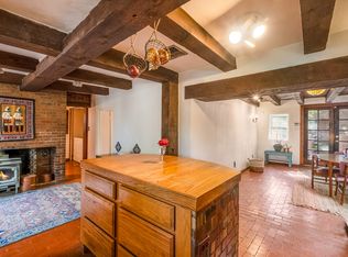 8905 Guadalupe Trl NW, Albuquerque, NM 87114