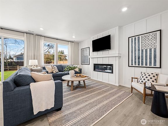 6th image of this home