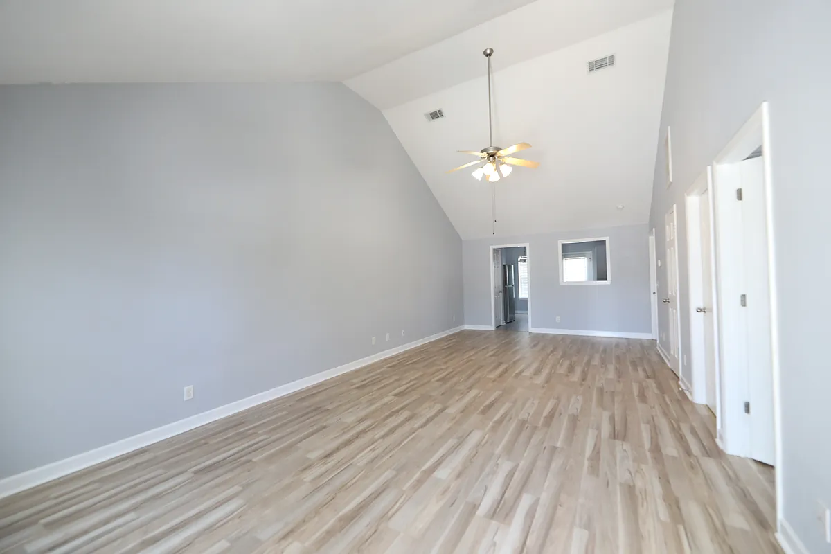 Building Photo - 118 Karima Cir