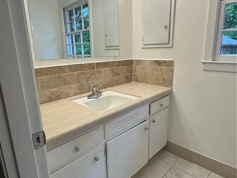 706 Shortridge Rd — Photo 23