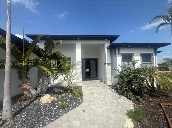 2701 NW 46th Ave, Cape Coral, FL 33993