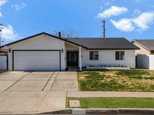 37213 51st St E, Palmdale, CA 93552