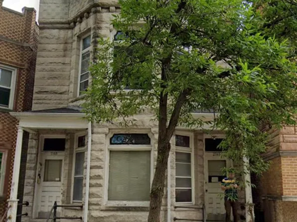 2163 W Bowler St, Chicago, IL 60612