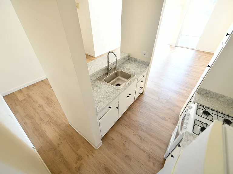 2418 Dwight Way — Photo 8