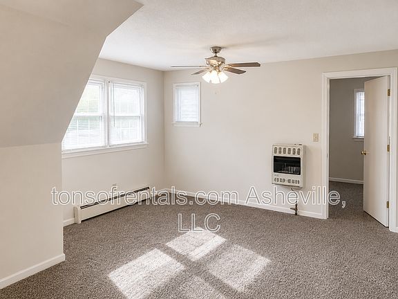 3rd image of 26 Craven Hill Cir #4