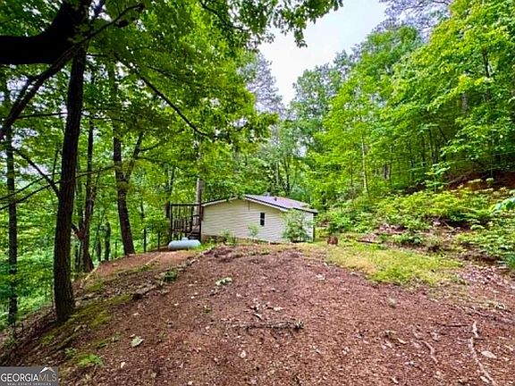 3rd image of 895 Newman Ct NE