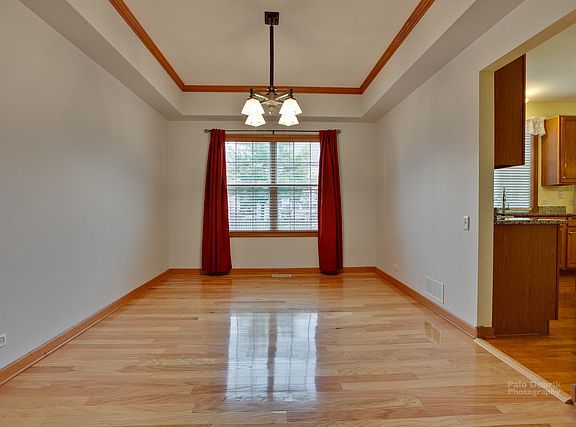 4th image of 1681 Fairport Dr