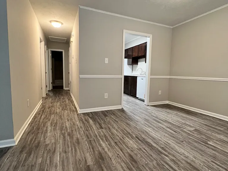 031 Orange Court — Photo 6