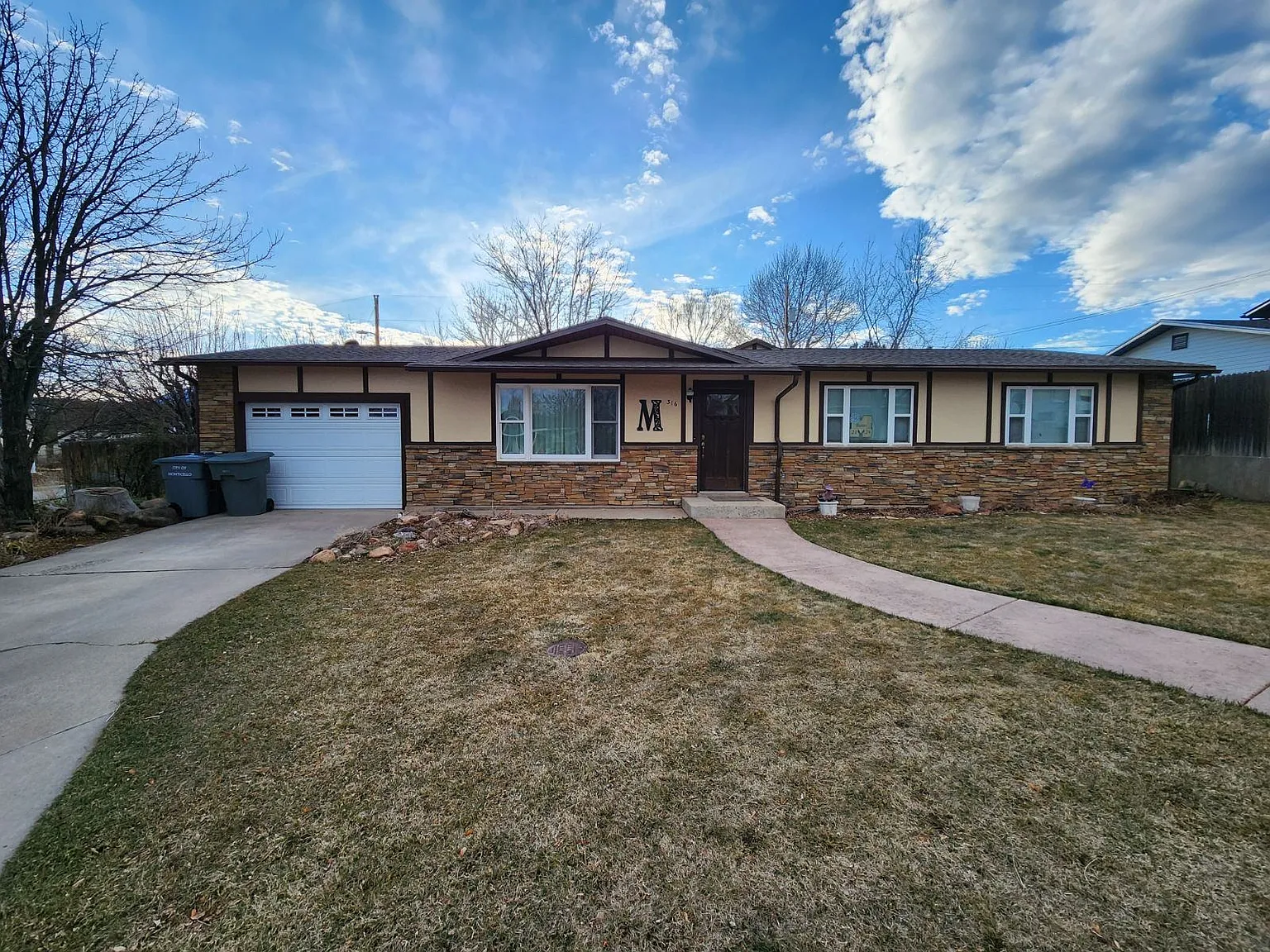 4 bed, 2334 sqft, $1,650 — Photo 4