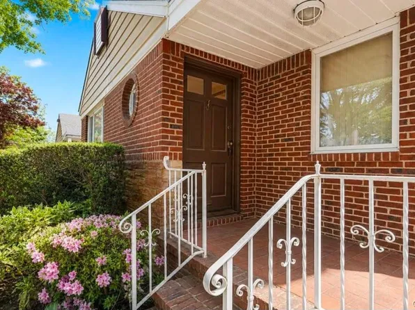 80-07 215th Street, Hollis Hills, NY 11427