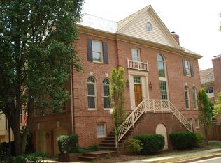 1528 Hampton Hill Cir, Mc Lean, VA 22101