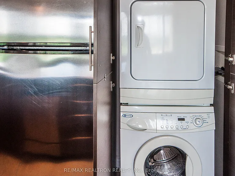 253 S Park Rd #702 — Photo 14