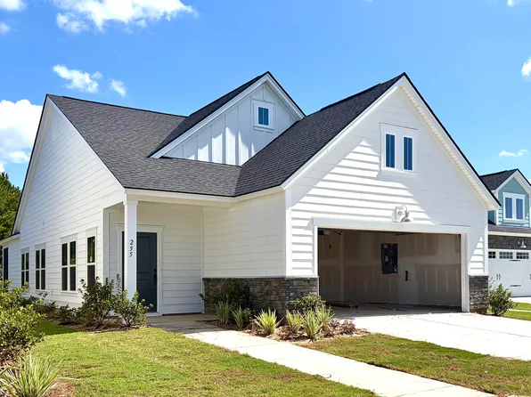 255 Captain Kidd Ct, Summerville, SC 29486
