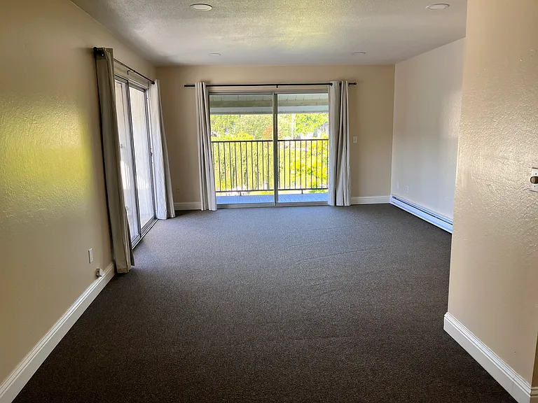 1730 Halford Ave #359 — Photo 6