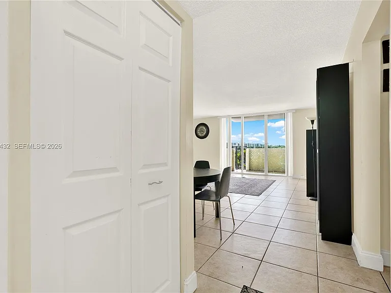 2750 NE 183rd St #504 — Photo 7
