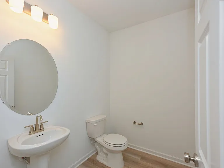 2900 Suzanne Landon Dr #E2 — Photo 15