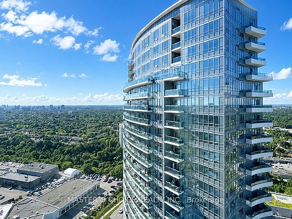 2nd image of 7161 Yonge St #2732