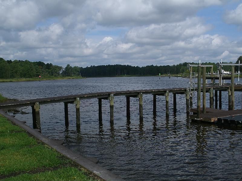 2nd image of 1136 Inland Rd