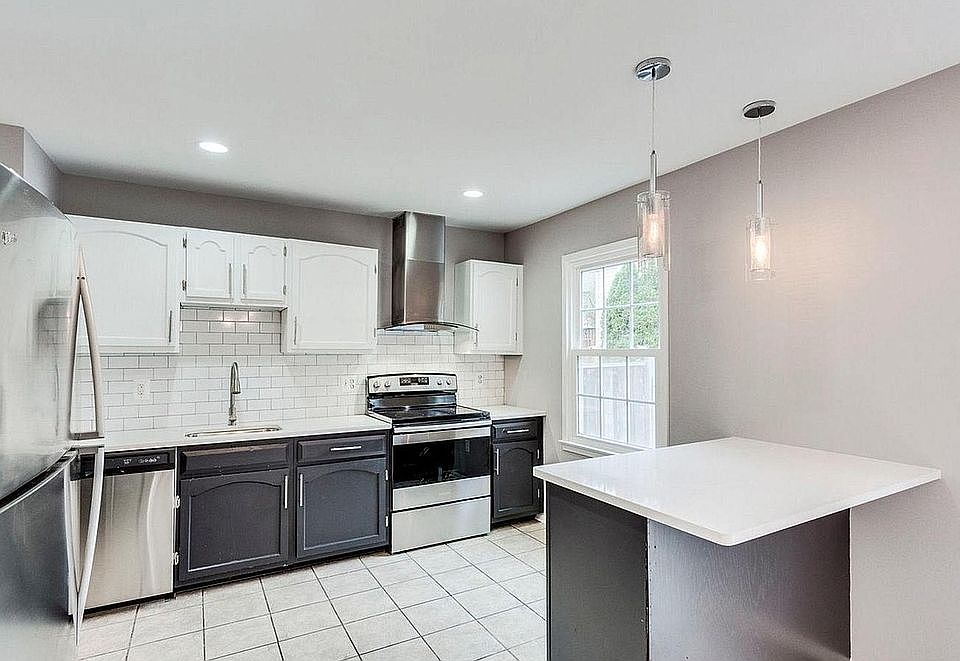 1st image of 3983 Wilcoxson Dr