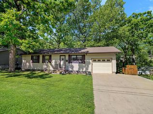 712 S Ripley St, Neosho, MO 64850