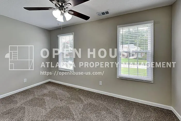 74 Woodsfield Ln — Photo 14