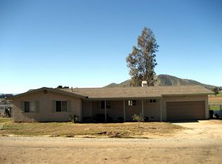 27591 Smith Rd, Hemet, CA 92545