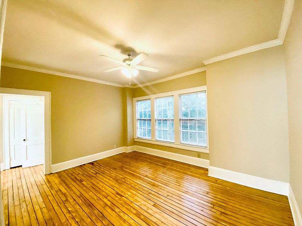 1st image of 734 Frederica St NE #4