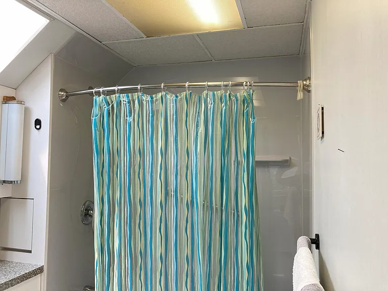shower upstairs bath
